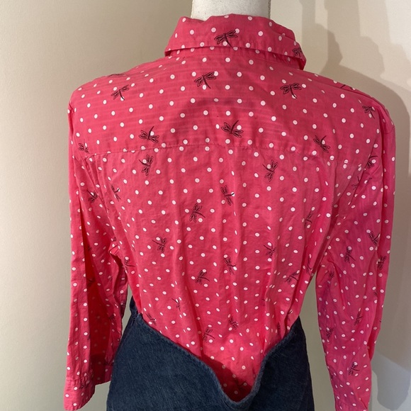 Karen Scott Dragon Fly Print Blouse. - Picture 4 of 4